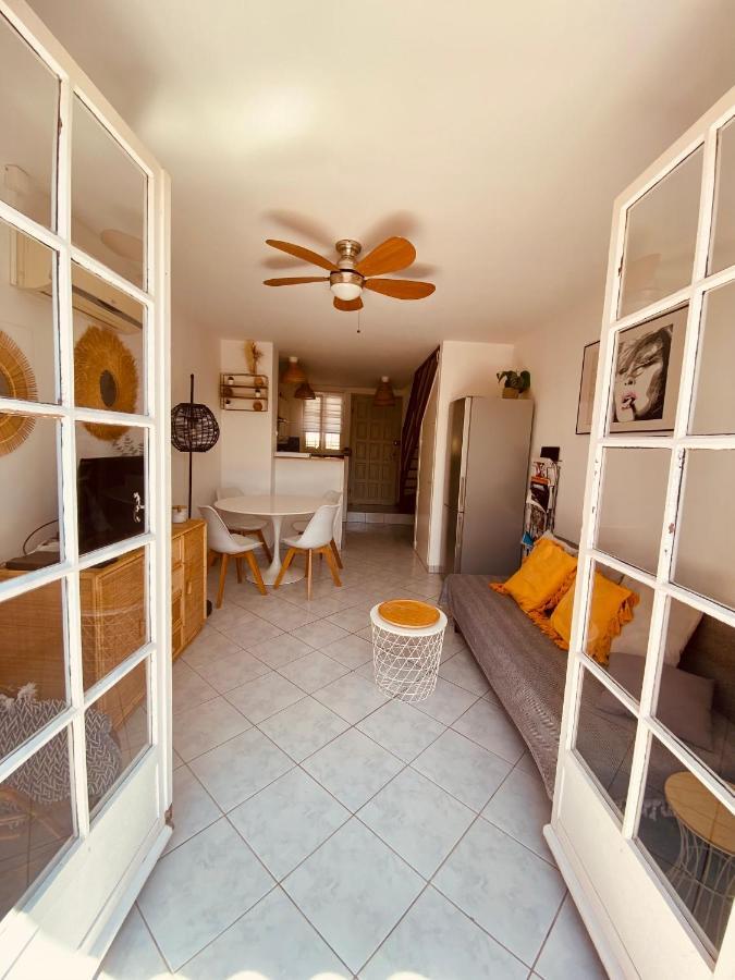 Mazet Dans Residence Avec Piscine Au Coeur Du Golfe De Saint-Tropez Cogolin Eksteriør billede