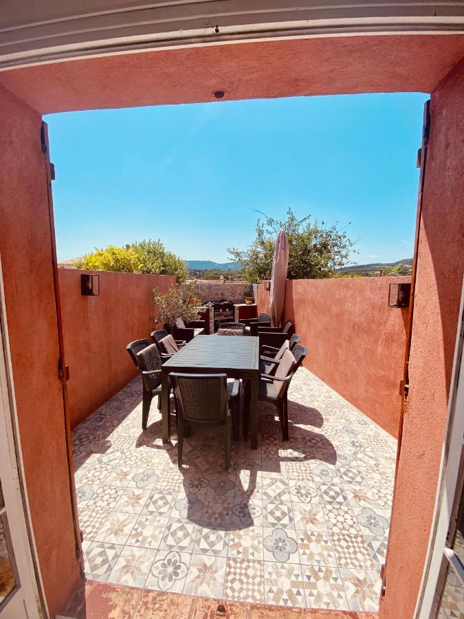 Mazet Dans Residence Avec Piscine Au Coeur Du Golfe De Saint-Tropez Cogolin Eksteriør billede